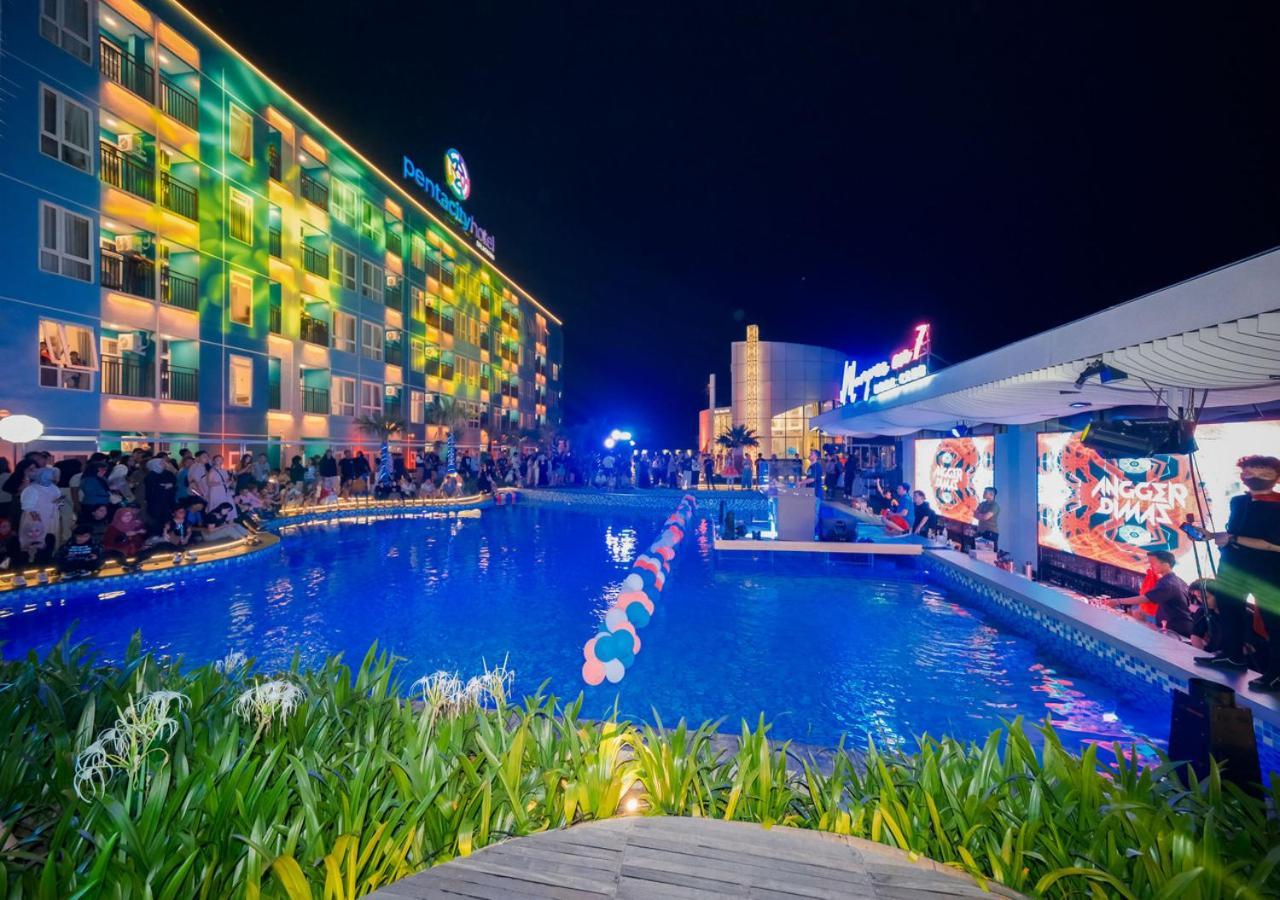 Pentacity Hotel Balikpapan Exteriér fotografie